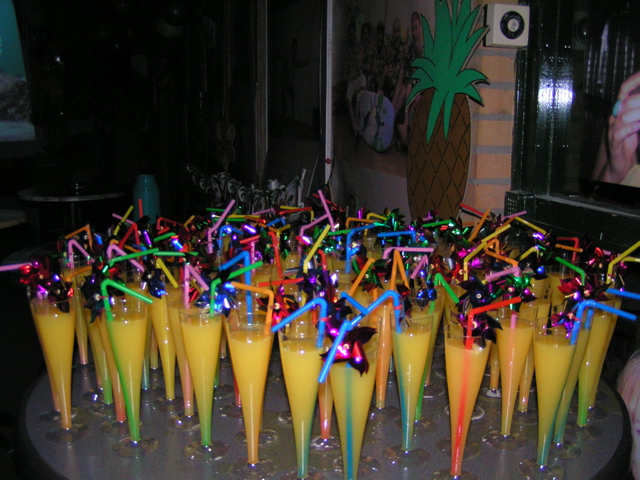 ZENZATIE_TROPICAL_06_05_2009