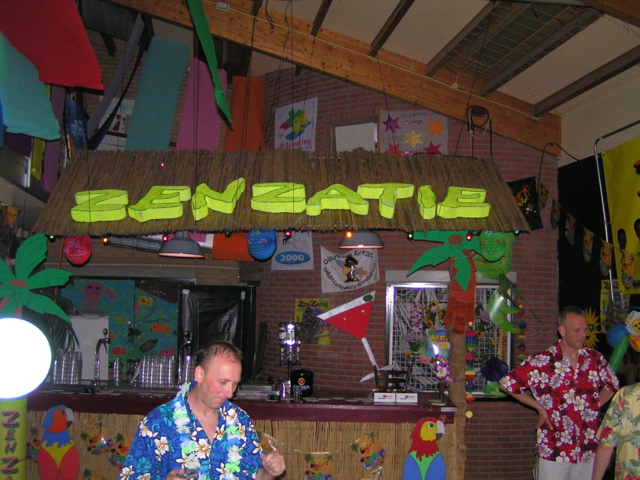 ZENZATIE_TROPICAL_06_05_2002
