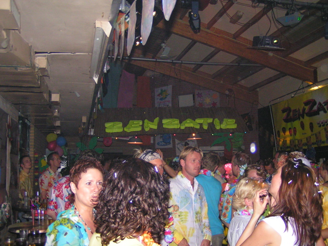 ZENZATIE_TROPICAL_06_05_20072